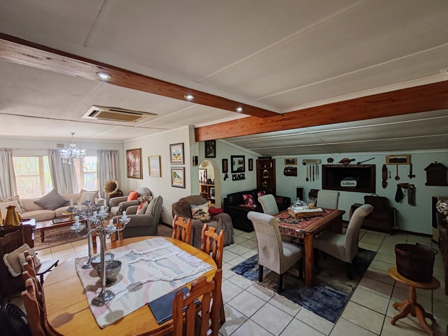 3 Bedroom Property for Sale in Bothasrus Eastern Cape